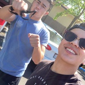 Meet your Posher, Blake